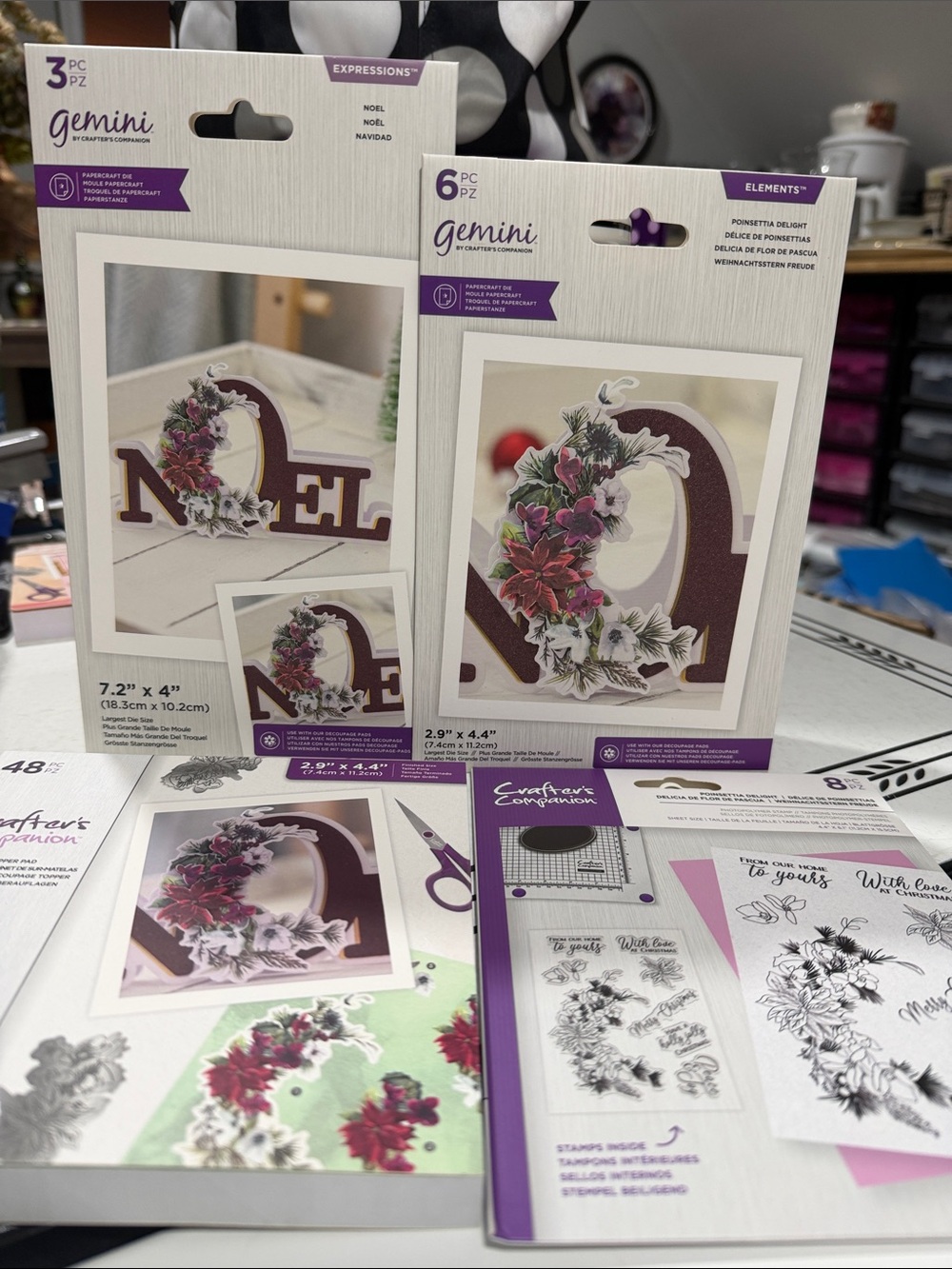 Crafters Companion ‘Noel’ word die & Coordinating Die, Stamps Set & Topper Pad